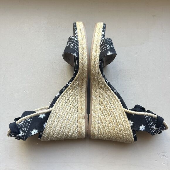Stuart Weitzman Illeana Black Paisley Bandana Print Espadrille Sandal Women 8.5 - Picture 5 of 16